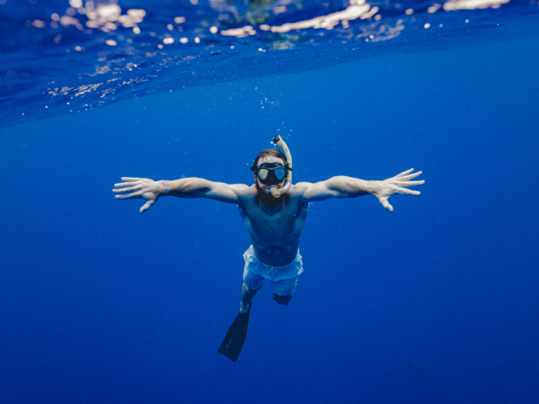 How to Snorkel Without Hurting Your Ears